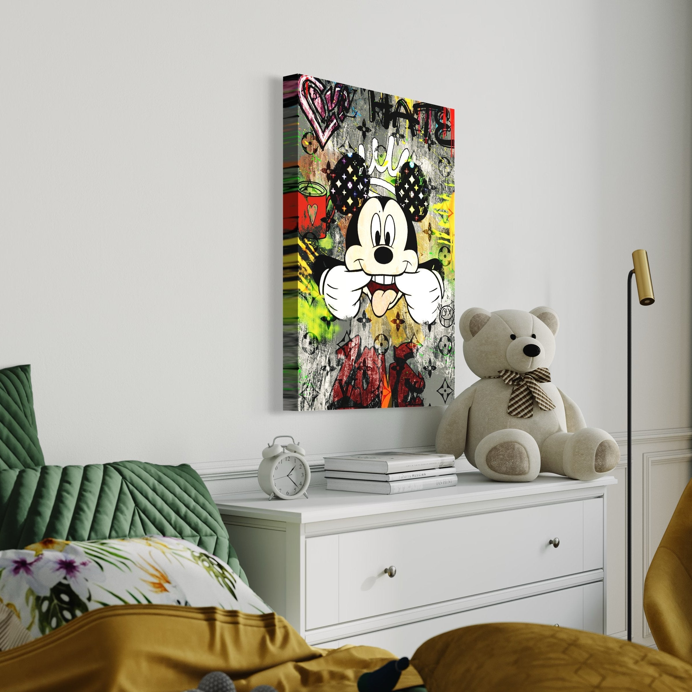 files/mickey-890567.jpg