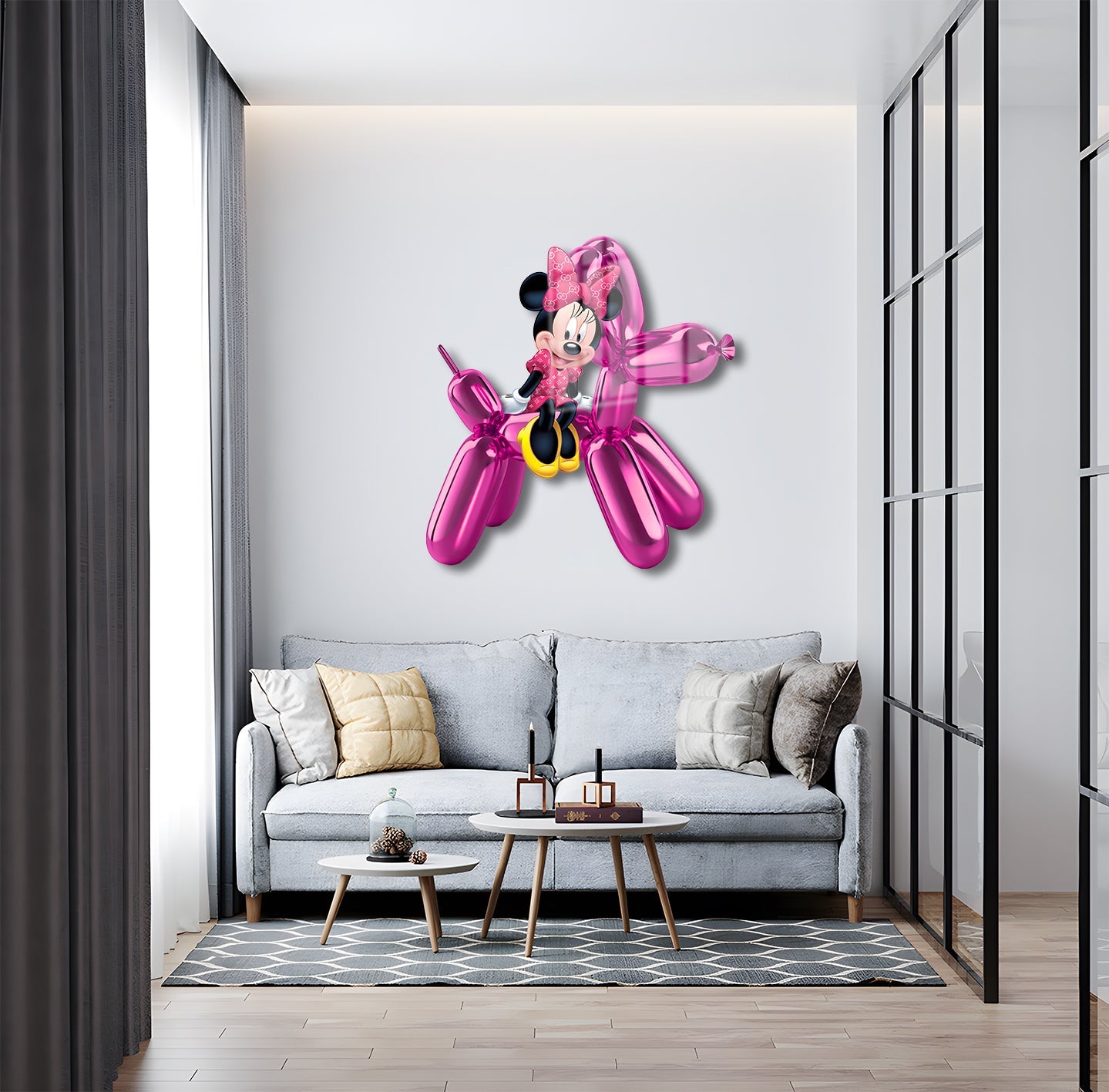 Minnie & Balloon Dog